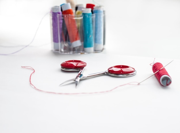 haftowanie igłą i nitką